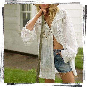 NWT: Airy White Cotton Collared Pintuck Button Down Blouse (XS) by Pilcro
